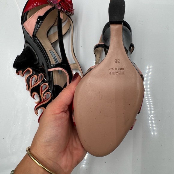 PRADA RUNWAY HEELS - Picture 8 of 8